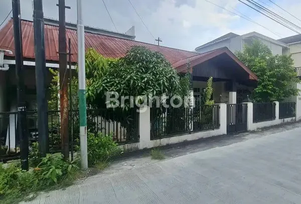 image RUMAH STRATEGIS DI TENGAH KOTA DEKAT MALL PLAZA BALIKPAPAN (2)