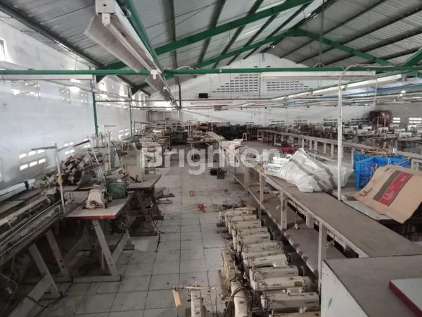 image DISEWAKAN GUDANG DI SOLOBARU (2)