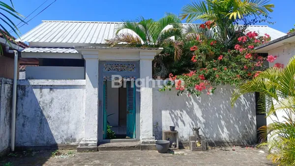 image DISEWA VILLA DI JALAN PUNGUTAN, DENPASAR (2)