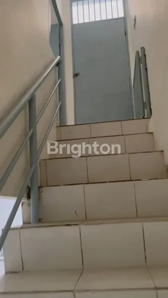 image RUMAH 3 LANTAI SHM DI JELAMBAR, LT 48/LB 144 (4)