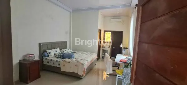 image RUMAH TINGKAT 2 LOKASI STRATEGIS DEKAT DENGAN MALL LIVING PLAZA BALIKPTPAN (4)