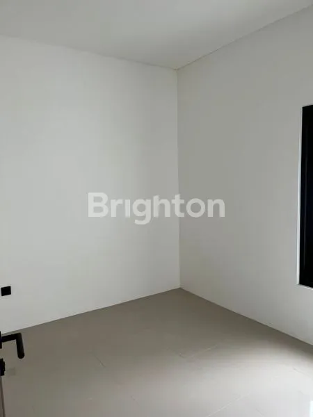 image DISEWAKAN RUMAH BARU GRESS DI NUSA DUA BALI ONE GATE SISTEM (2)