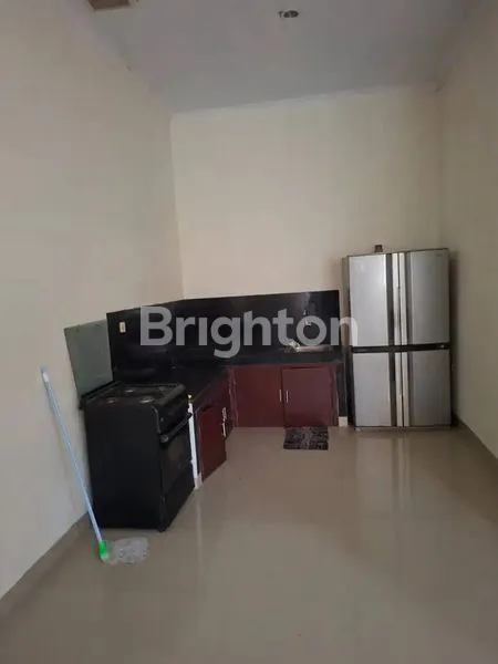 image RUMAH BESAR FULL FURNISHED DEKAT TOL & STASIUN RAWA BUNTU (4)