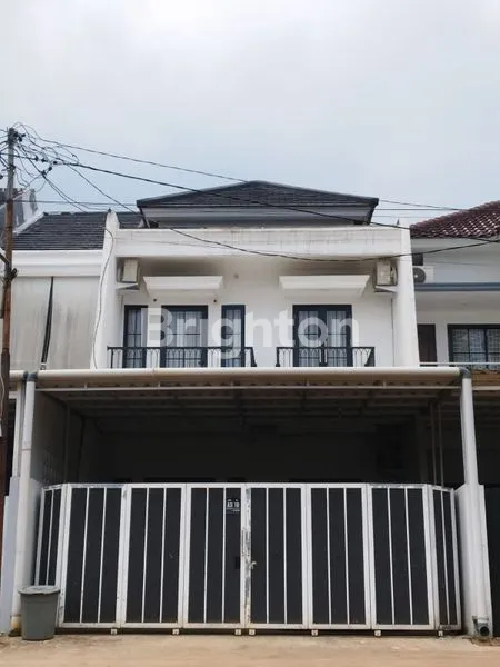 image RUMAH TOWNHOUSE 2 LANTAI FULL FURNISHED DI DEPOK (1)