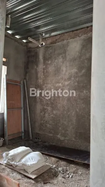 image RUMAH BARU 2 LANTAI, DESAIN FUTURISTIK DI CILANGKAP (4)