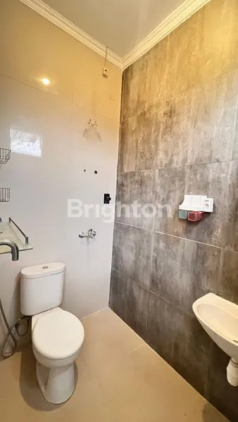 image RUMAH SIAP HUNI WISATA SEMANGGI SURABAYA TIMUR DEKAT RAYA MERR (3)