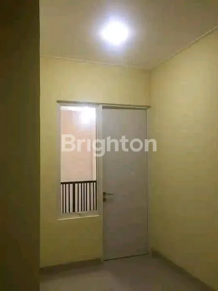 image RUMAH 2 LANTAI SIAP HUNI DI CLUSTER VASANA HARAPAN INDAH (6)