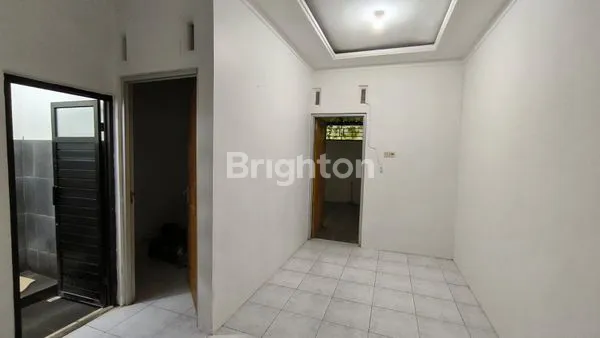 image RUMAH DISEWAKAN KOSONGAN LUAS LEGA NYAMAN DAN ASRI AREA UNGARAN BARAT (7)