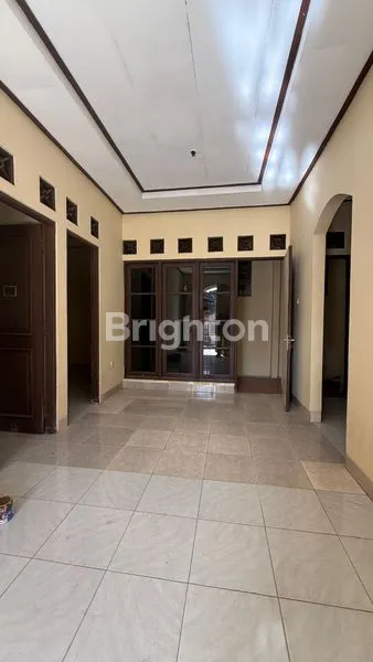 image RUMAH BAGUS SIAP HUNI DI JALAN H.BASIR PONDOK AREN TANGERANG SELATAN (5)