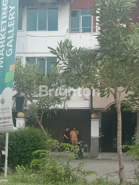 image RUKO 3 LANTAI LUAS TANAH: 90M² PURI BOTANICAL KEBON JERUK JAKARTA BARAT DEKAT PINTU TOL JOGLO (3)