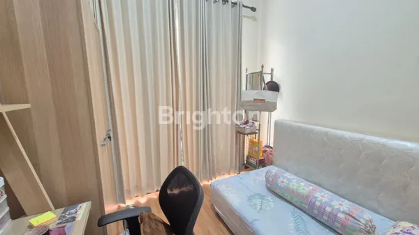 image RUMAH 1 LANTAI SIAP HUNI JALAN GIANYAR PERUM PURI MAS GUNUNG ANYAR SELANGKAH RAYA MERR SURABAYA (8)