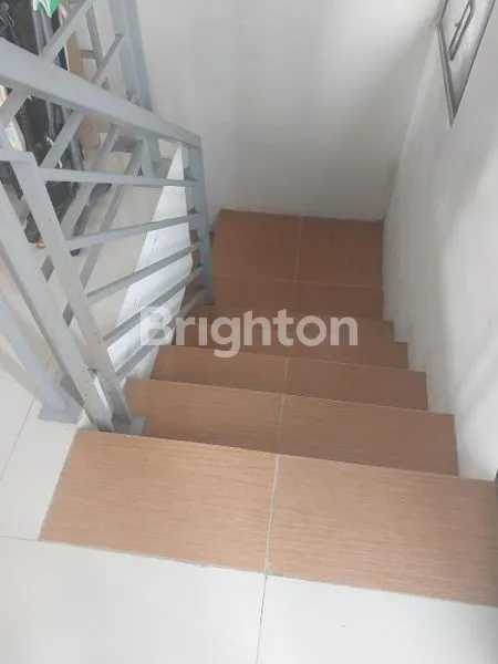 image RUMAH 2 LANTAI SIAP HUNI DI KALIJUDAN, DEKAT KAMPUS & MALL (7)