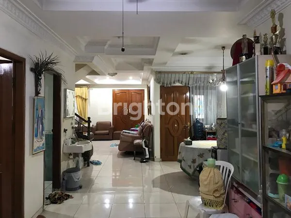 image RUMAH PURI INDAH KEMBANGAN (6)