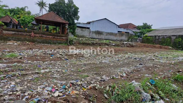 image TANAH PREMIUM DENGAN LEBAR 40METER HARGA BAGUS , HANYA MASUK 100METER  DARI RAYA BATU BULAN DEKAT DENPASAR (4)