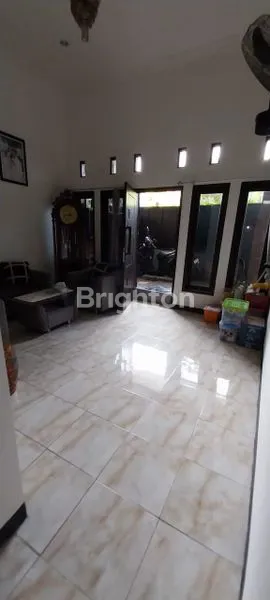 image RUMAH CANTIK 2 LANTAI FULL FURNISHED SIAP HUNI (3)