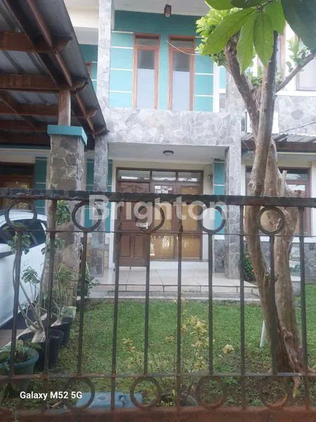 image JUAL RUMAH 2 LANTAI, ASRI DAN NYAMAN DI LOKASI STRATEGIS (1)