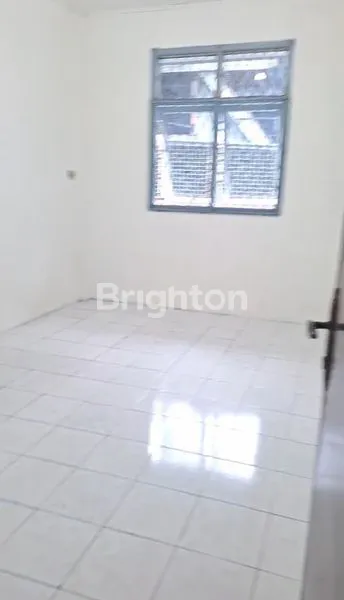 image RUMAH 3 LANTAI DI TAMBORA, SIAP HUNI (4)