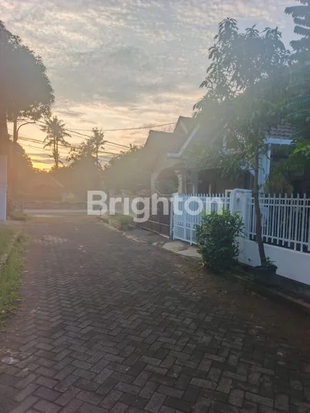 image RUMAH FULL FURNISHED MURAH DEKAT UNIV PAMULANG (1)