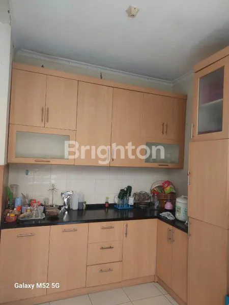 image JUAL RUMAH 2 LANTAI, ASRI DAN NYAMAN DI LOKASI STRATEGIS (4)