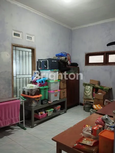 image HUNIAN NYAMAN DI PERUMAHAN KLIPANG, 2KT & CARPORT 2 MOBIL (7)