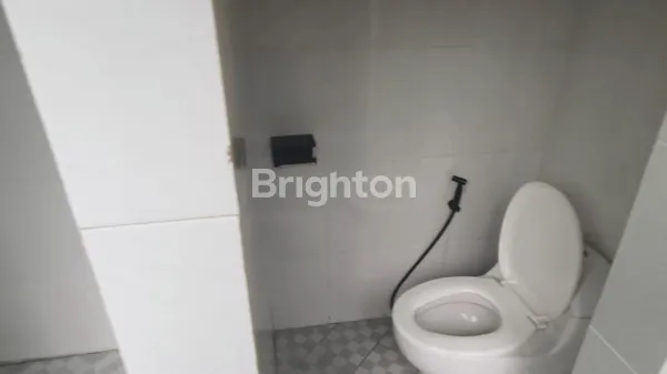 image DIJUAL SEGERA, RUMAH + BANGUNAN USAHA BEKAS CAFE, LOKASI SELANGKAH KE CITRALAND CBD DRIYOREJO & TOLL GATE DRIYOREJO (6)