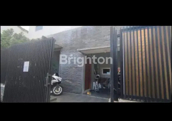 image RUMAH KOST 3 LANTAI AKTIF DI CISITU, DEKAT ITB (1)