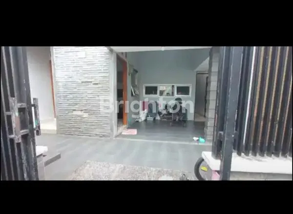 image RUMAH KOST 3 LANTAI AKTIF DI CISITU, DEKAT ITB (2)