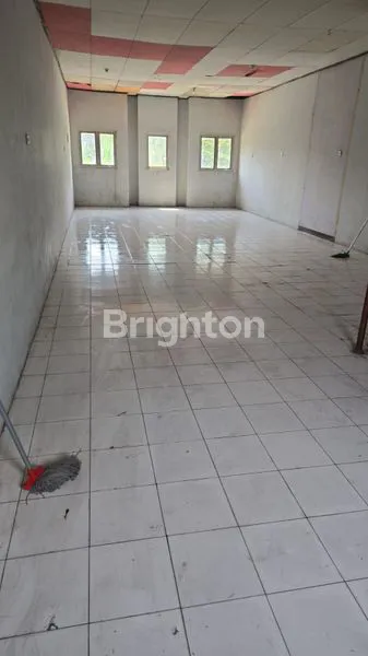 image RUKO 2 LANTAI PERUMAHAN KARABA TELUKJAMBE KARAWANG BARAT LOKASI STRATEGIS DAN RAMAI (2)