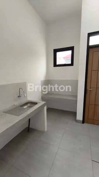 image NEW MINIMALIS TENGGILIS SIAP HUNI DEKAT KAMPUS UBAYA (6)