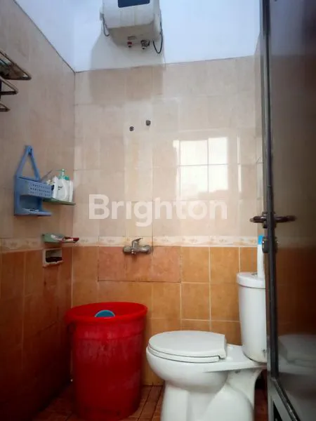 image  DIJUAL CEPAT: RUMAH STRATEGIS DI KEMANG PRATAMA 2 (5)