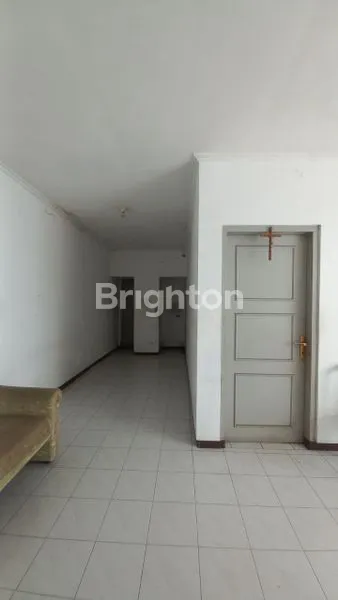 image RUMAH SIAP PAKAI TENGAH KOTA DI JUAL CEPAT SEMARANG TENGAH  (8)