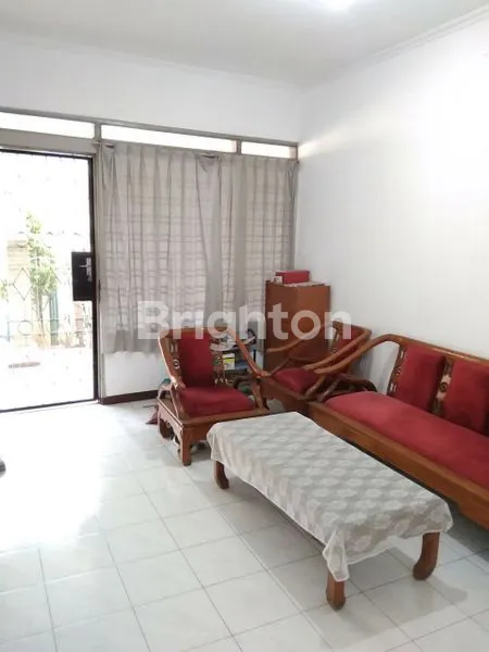 image RUMAH SIAP PAKAI TENGAH KOTA DI JUAL CEPAT SEMARANG TENGAH  (3)