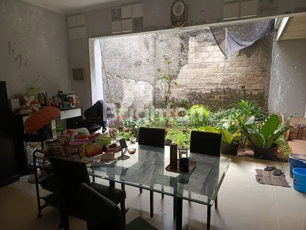 image DIJUAL CEPAT RUMAH STRATEGIS (4)