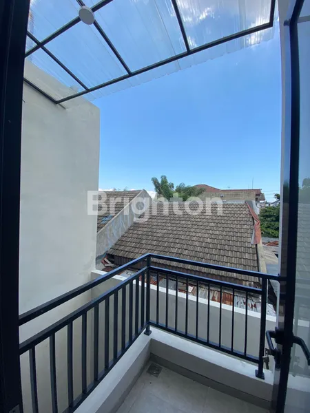 image MINIMALIS RUMAH KUTISARI INDAH UTARA, DEKAT KAMPUS PETRA, DEKAT A YANI, DEKAT JALAN TOL WARU, JALAN TOL RUNGKUT, SEKITARAN PERKANTORAN, SIAP HUNI (8)