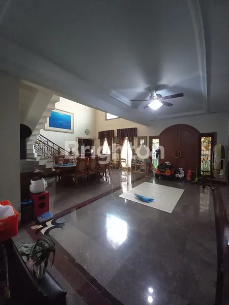 image HUNIAN EKSKLUSIF CIPETE, 4KT + KOLAM RENANG (3)