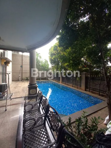image HUNIAN EKSKLUSIF CIPETE, 4KT + KOLAM RENANG (4)