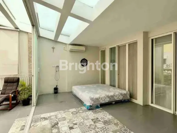 image SIAP HUNI RUMAH CANTIK PLOSO TIMUR KAWASAN TENANG, EKSKLUSIF (2)