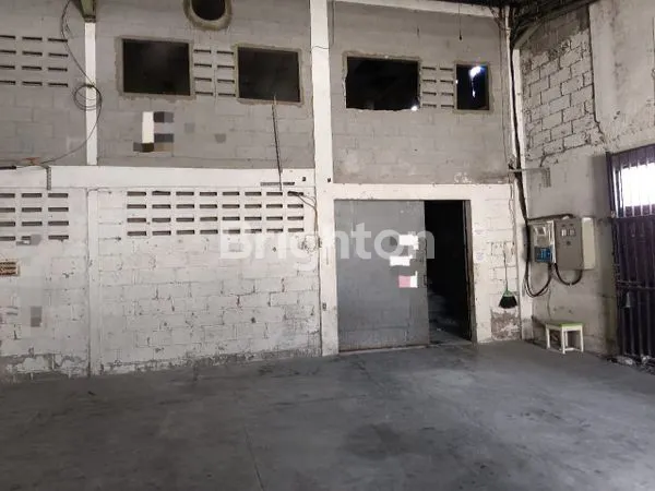 image GUDANG ZONA MERAH INDUSTRI ( BISA UNTUK PRODUKSI ), JALAN BISA DIAKSES CONTAINER 40 FEET, AREA TELUKAN, SUKOHARJO (4)
