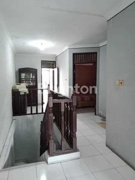 image DIJUAL RUMAH 2 LANTAI DI CENGKARENG - SHM, BEBAS BANJIR DEKAT JL RAYA DAAN MOGOT (3)