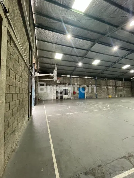 image GUDANG DISEWA UK. LUAS 1700M2 DI KARAWACI TANGERANG KOTA (4)