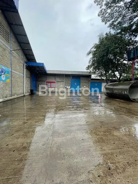 image GUDANG DISEWA UK. LUAS 1700M2 DI KARAWACI TANGERANG KOTA (6)