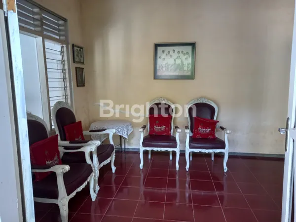 image RUMAH LAMA MURAH DI TENGGILIS, SURABAYA SELATAN (2)