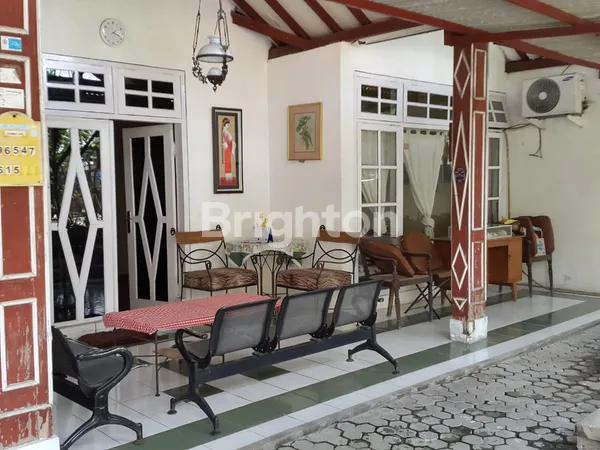 image RUMAH LAMA MURAH DI TENGGILIS, SURABAYA SELATAN (3)
