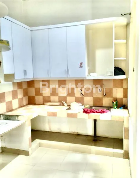 image RUMAH MEWAH 1 RUMAH UTAMA PLUS KOLAM RENANG + 4 RUMAH 2LANTAI TANAH KUSIR JAKARTA SELATAN  (6)