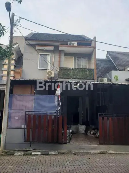 image RUMAH MEWAH DI CENDANA RESIDENDE  PAMULANG DEKAT WALIKOTA TANGSEL (1)