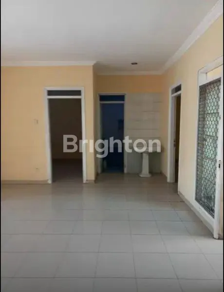 image RUMAH 5KT DI JATINEGARA, DEKAT TERMINAL & TOL (4)