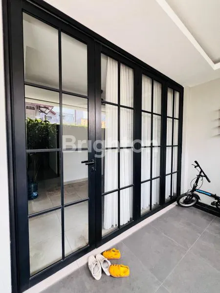 image RUMAH 3 LANTAI 5 KT DI BEKASI PERMAI, SHM (5)
