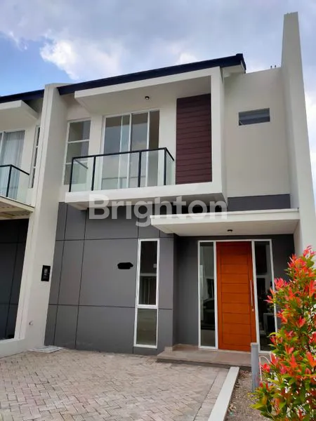 image RUMAH NEW GRESS KONSEP MINIMALIS MODERN HANYA 1 MENIT MENUJU AIRPORT JUANDA, FASILITAS TERLENGKAP DIKELASNYA (1)