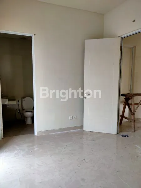 image RUMAH NEW GRESS KONSEP MINIMALIS MODERN HANYA 1 MENIT MENUJU AIRPORT JUANDA, FASILITAS TERLENGKAP DIKELASNYA (6)