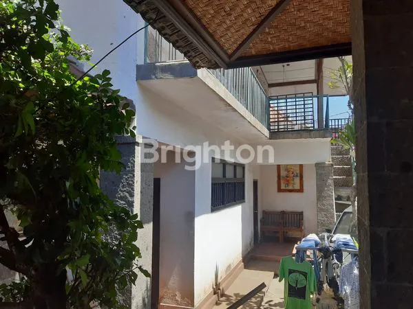 image RUMAH SIAP HUNI LOKASI STRATEGIS DI DENPASAR (8)